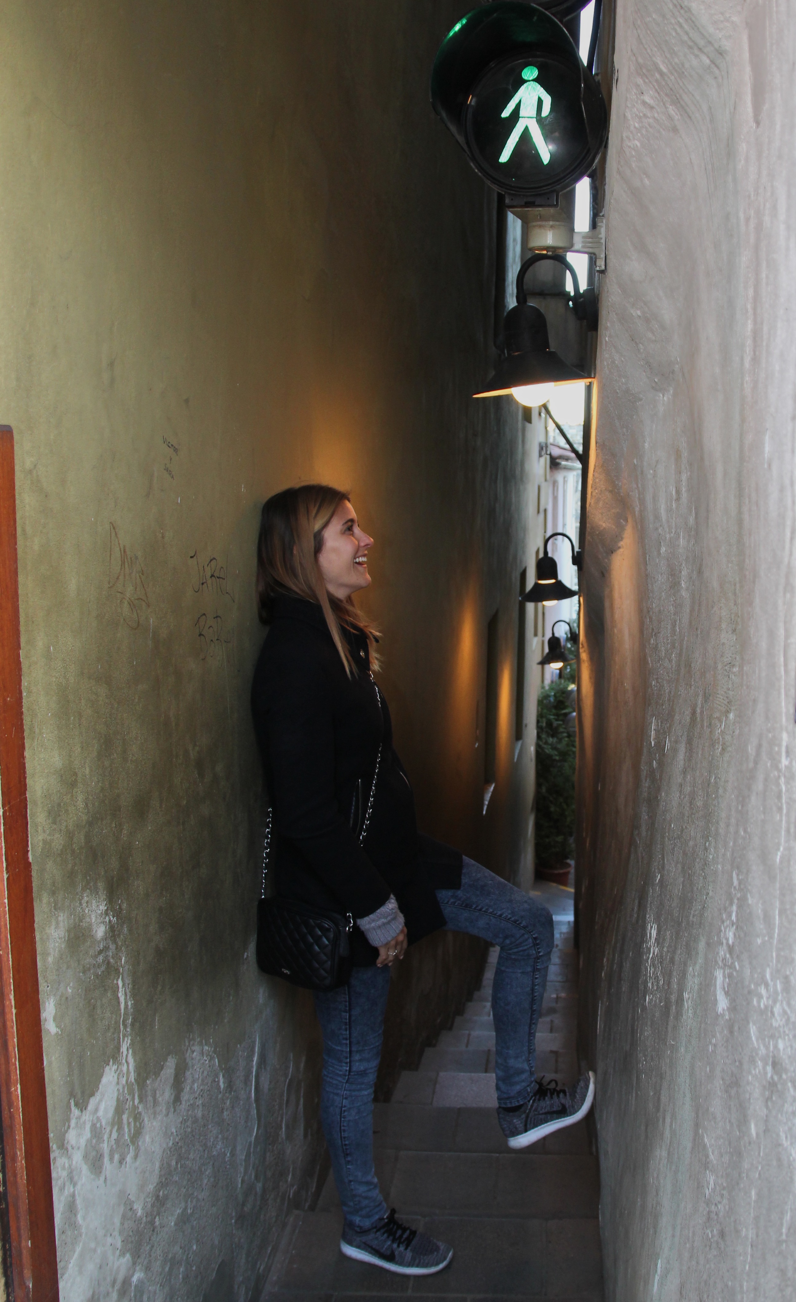 BA22D605-861F-466B-B8E8-5E209AE4B13B