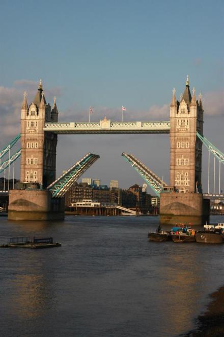 1069338_10201540508057852_617520384_n