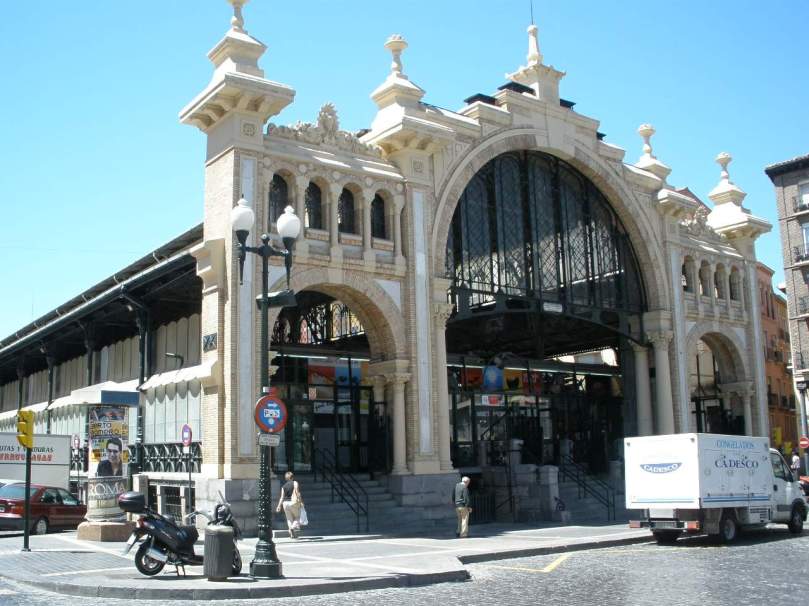 Zaragoza_-_Mercado_Central_2.jpg